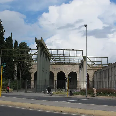 Apartamento Urban Nest At Leopolda & Fortezza Florencia