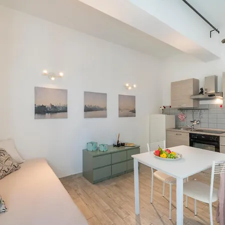 Urban Nest At Leopolda & Fortezza *