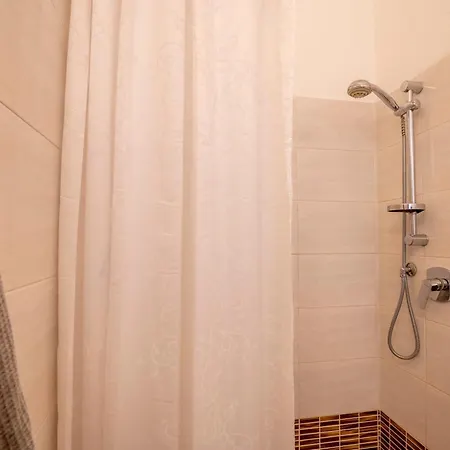 Urban Nest At Leopolda & Fortezza Appartement