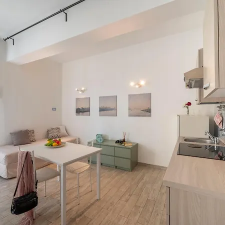 Apartamento Urban Nest At Leopolda & Fortezza *