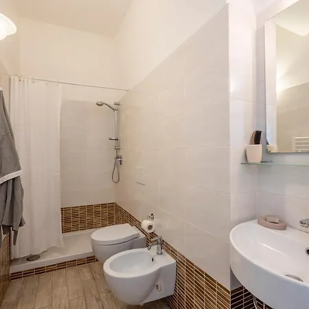 Urban Nest At Leopolda & Fortezza Apartamento Florencia